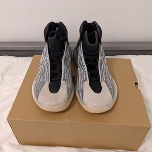 Adidas Yeezy QNTM Quantum Mens - Size 11
